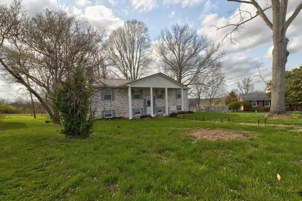 241 Blueberry Lane Mt Sterling KY 40353