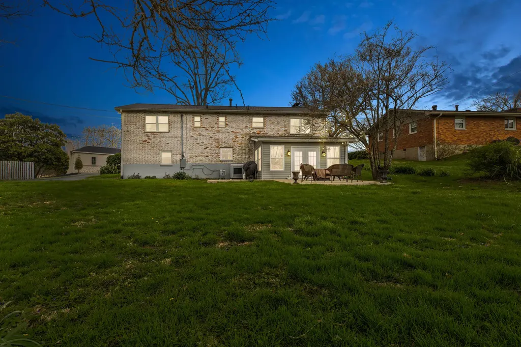 241 Blueberry Lane Mt Sterling KY 40353