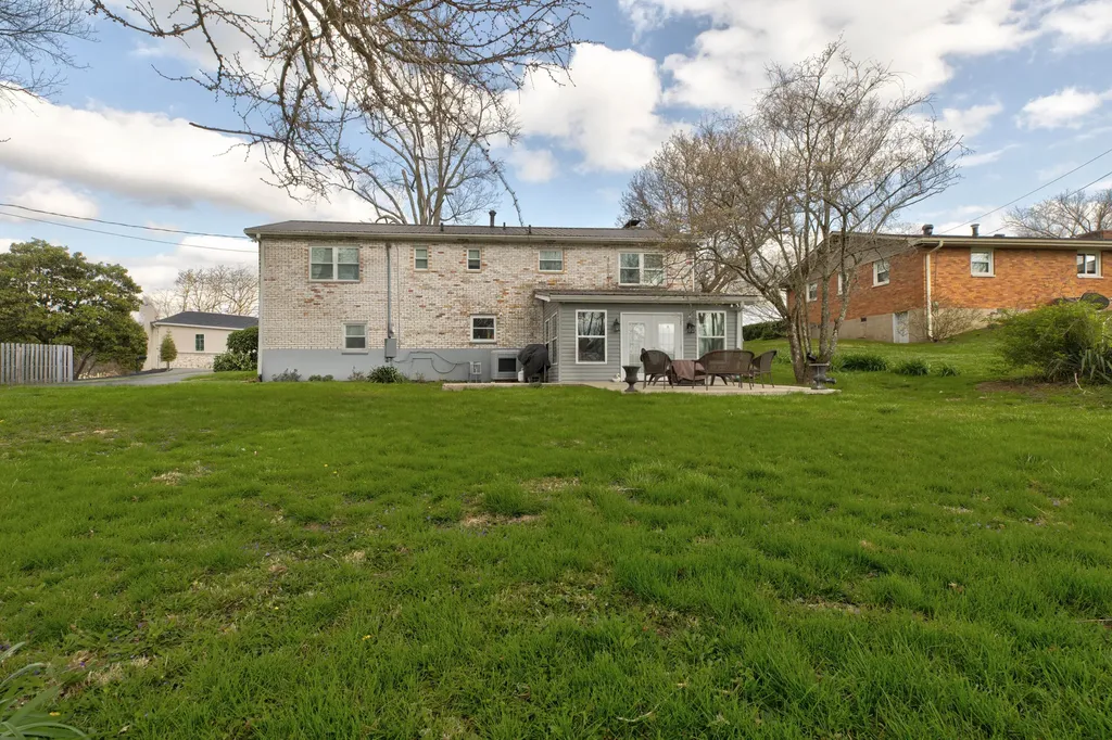 241 Blueberry Lane Mt Sterling KY 40353