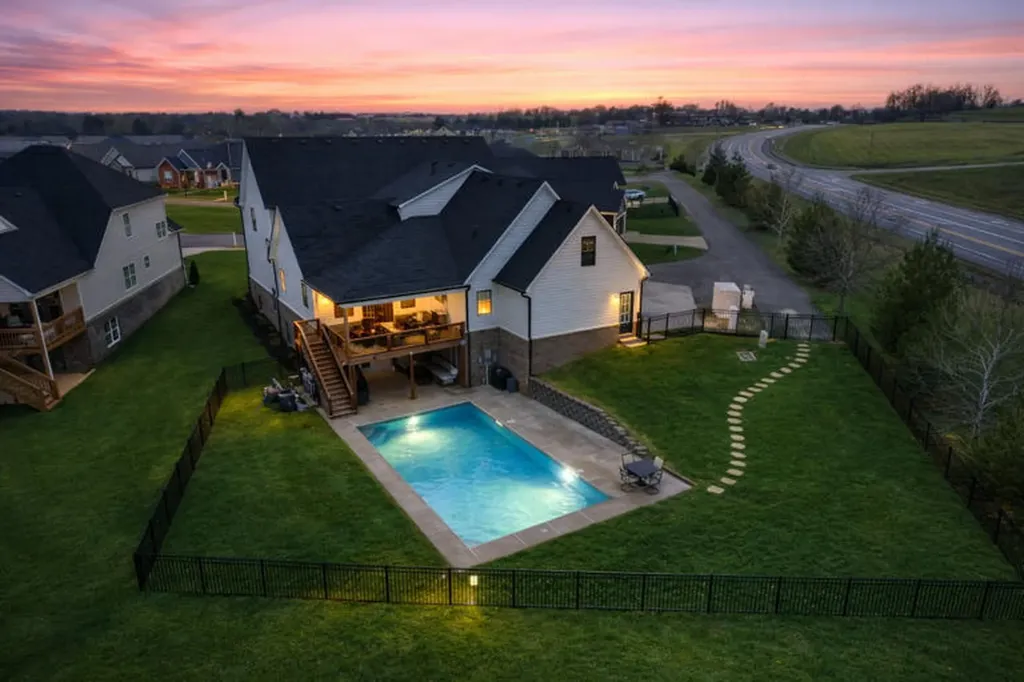 179 Village Park Drive Georgetown KY 40324