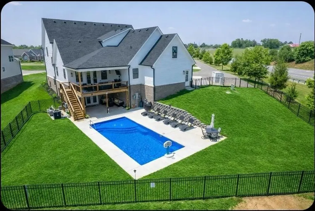 179 Village Park Drive Georgetown KY 40324