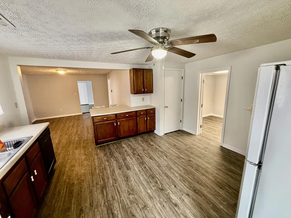 110 Jacksboro Street Somerset KY 42501
