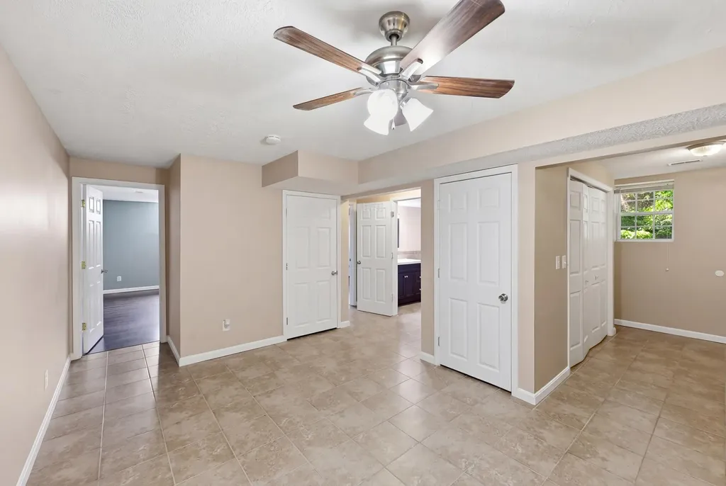 2245 Dug Hill Road Irvine KY 40336