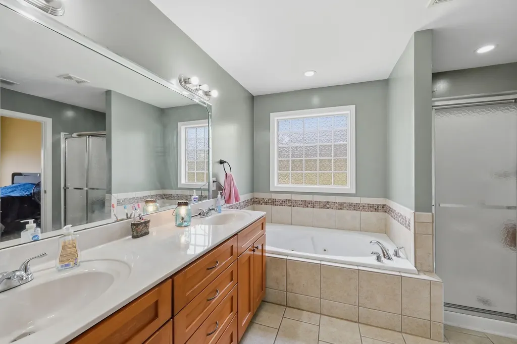 132 Drake Lane Georgetown KY 40324