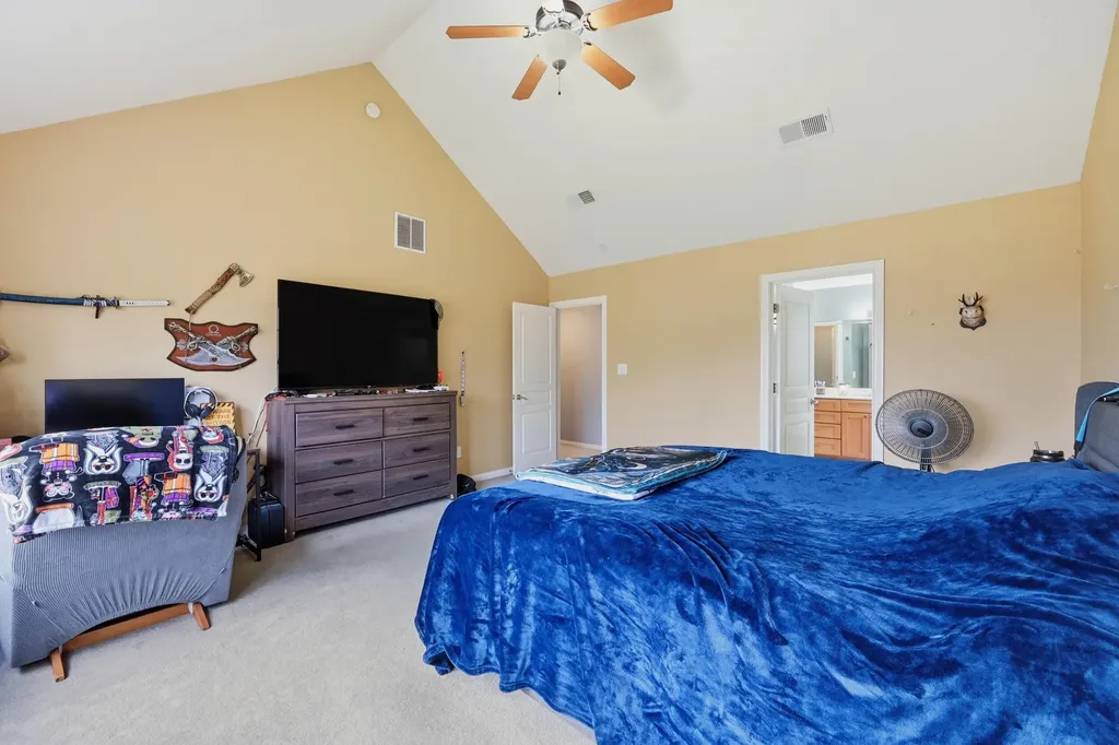 132 Drake Lane Georgetown KY 40324