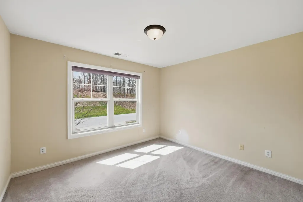 132 Drake Lane Georgetown KY 40324
