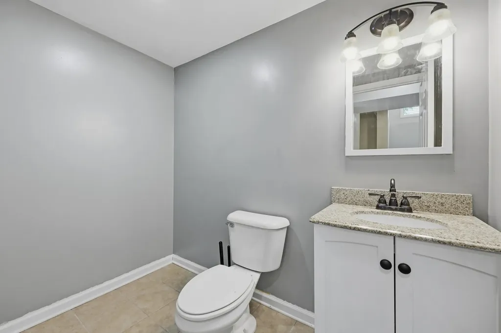 132 Drake Lane Georgetown KY 40324