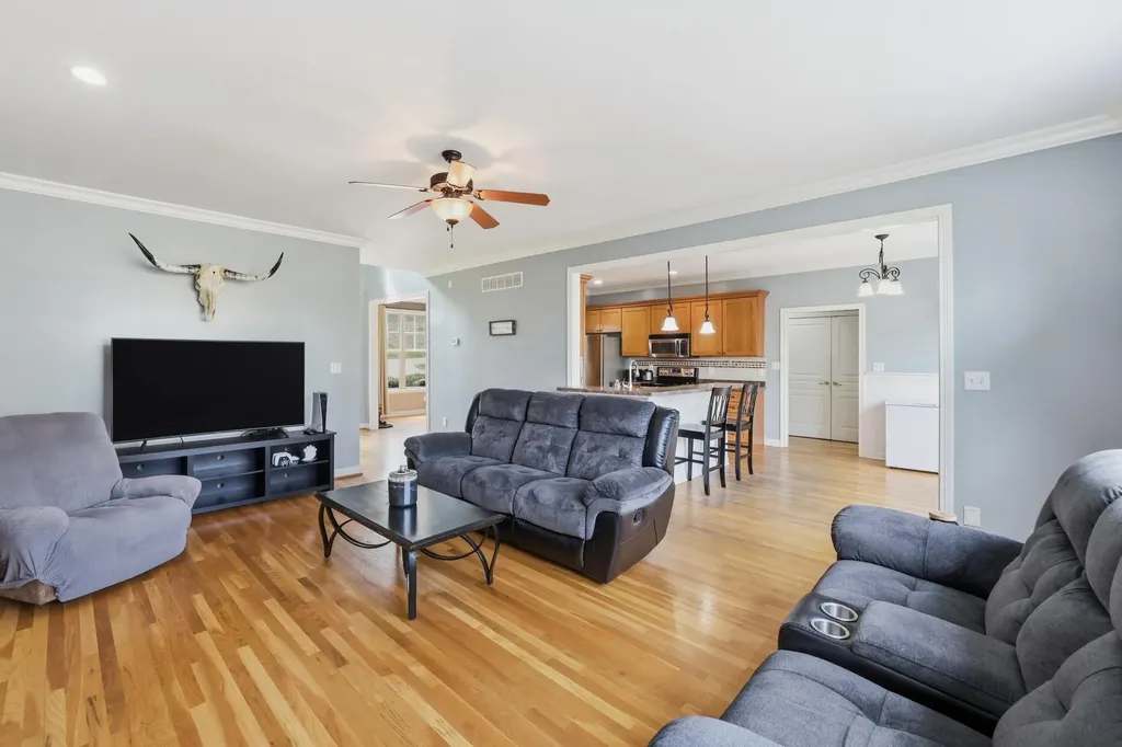132 Drake Lane Georgetown KY 40324