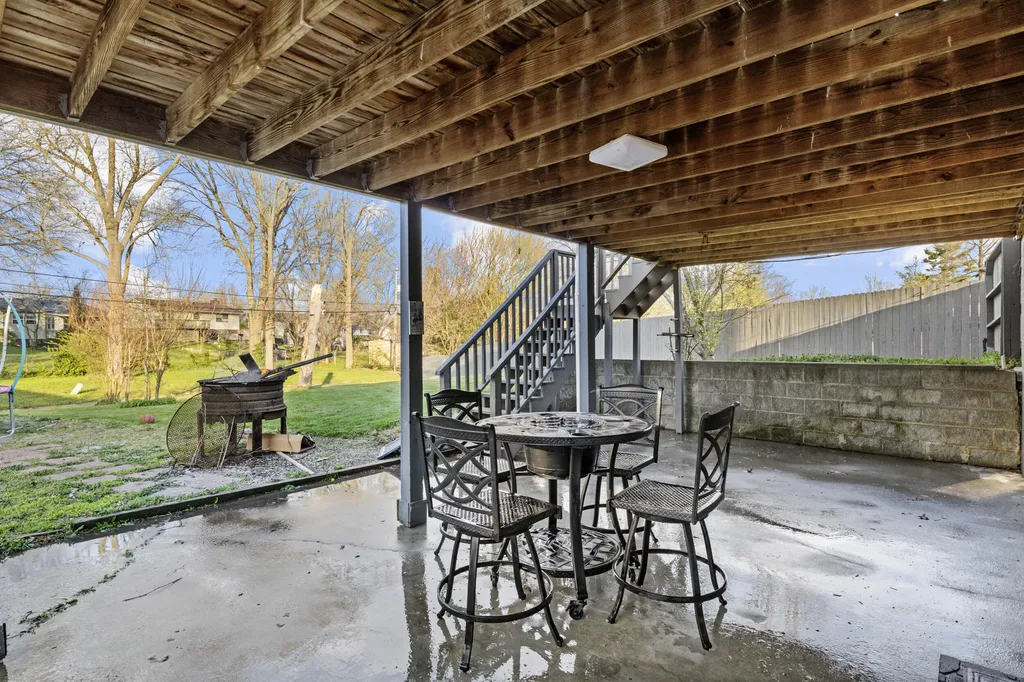 1421 Pipestone Court Lexington KY 40517