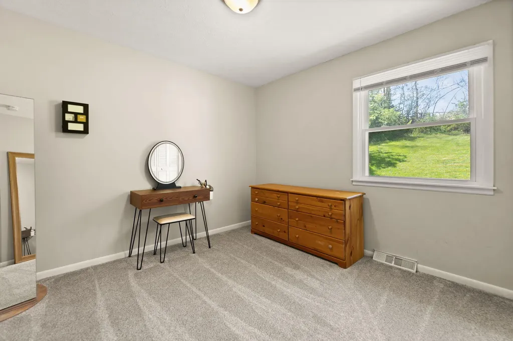 60 Hiawatha Trail Winchester KY 40391