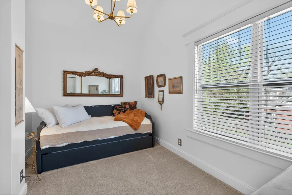 726 Hambrick Avenue Lexington KY 40508