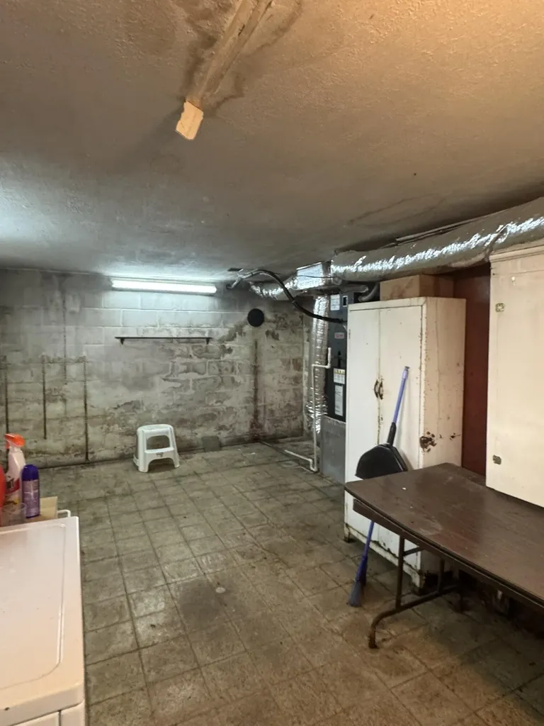 205 Oak Street Russell Springs KY 42642