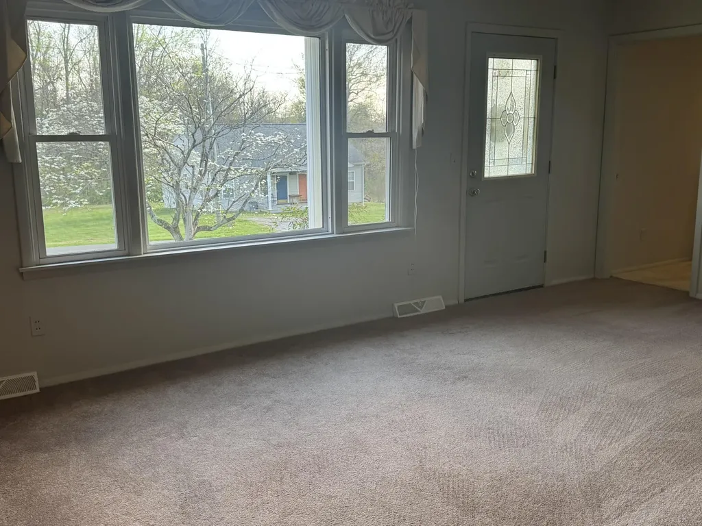 205 Oak Street Russell Springs KY 42642