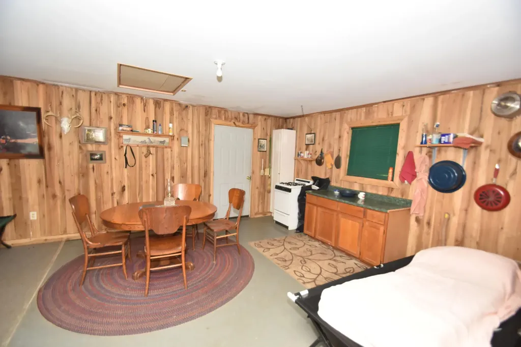 2518 Tark Hill Road Sand Gap KY 40481
