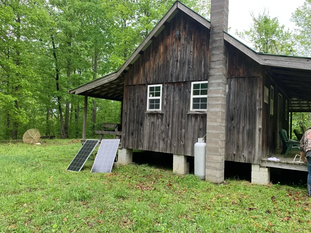 2518 Tark Hill Road Sand Gap KY 40481