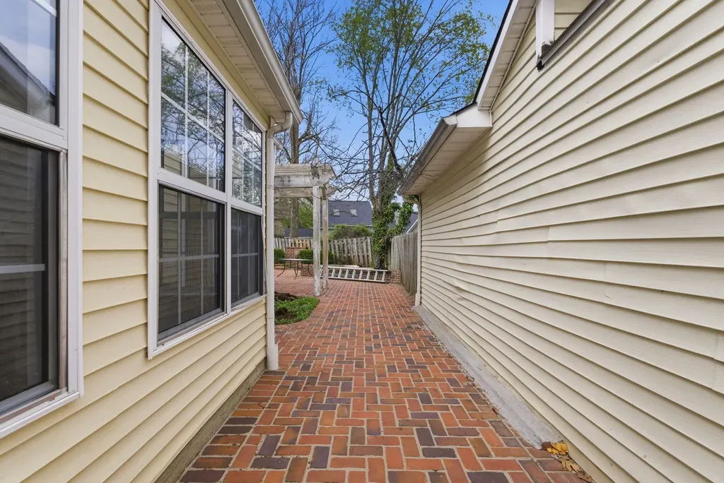 2729 Chelsea Woods Court Lexington KY 40509