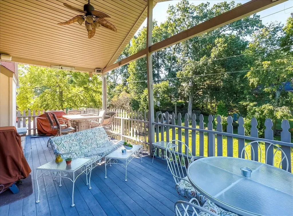 112 Bogie Lee Avenue Frankfort KY 40601