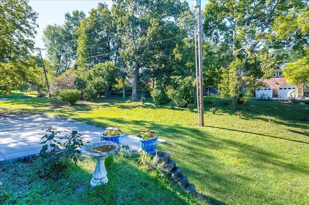 112 Bogie Lee Avenue Frankfort KY 40601
