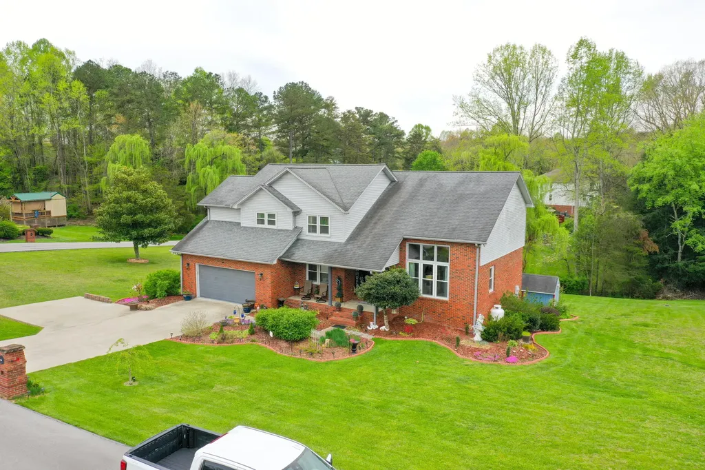 1901 Mallard Drive London KY 40741