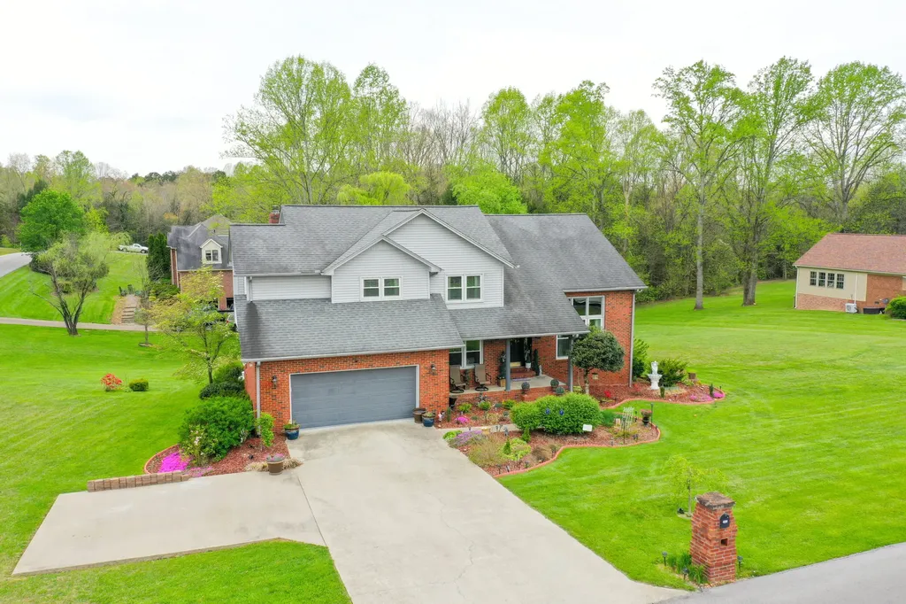1901 Mallard Drive London KY 40741