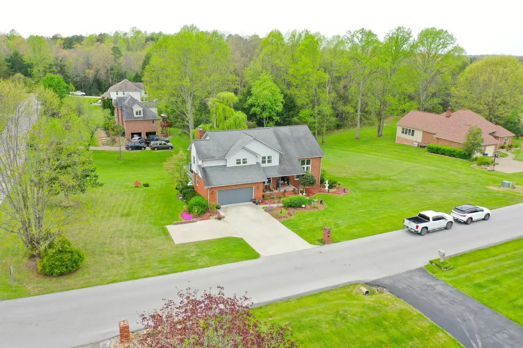 1901 Mallard Drive London KY 40741