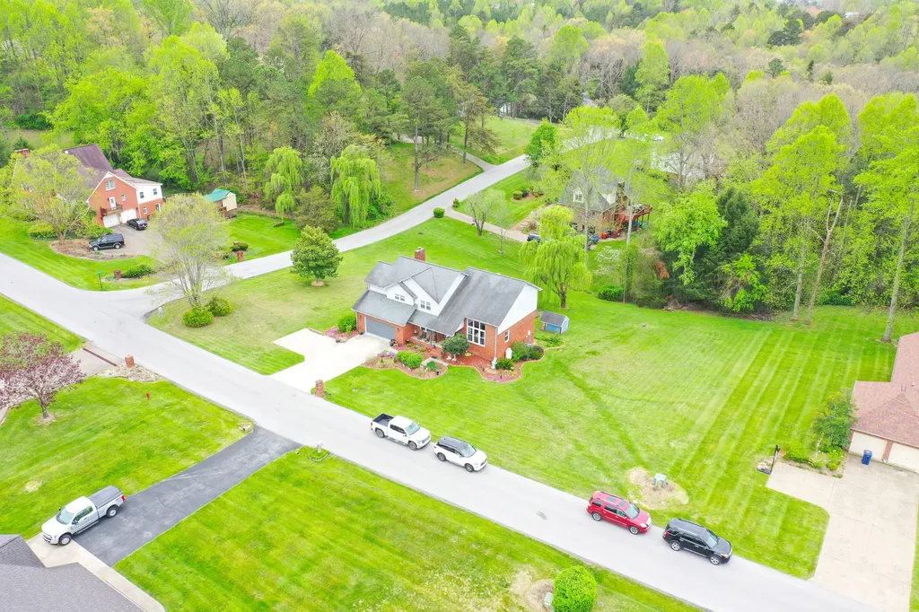 1901 Mallard Drive London KY 40741