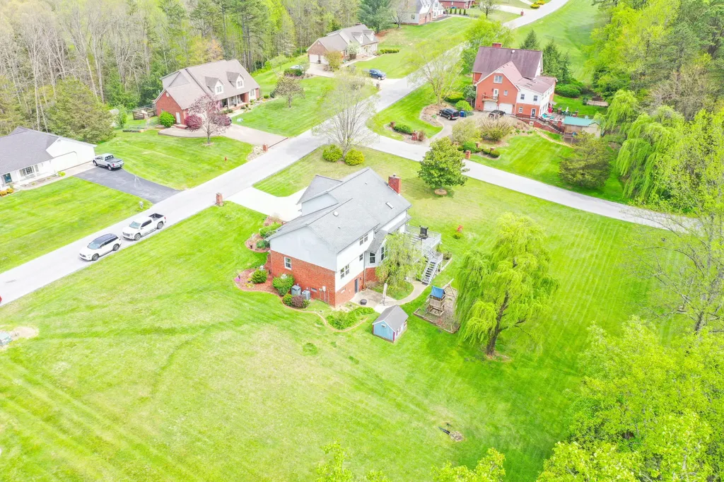 1901 Mallard Drive London KY 40741