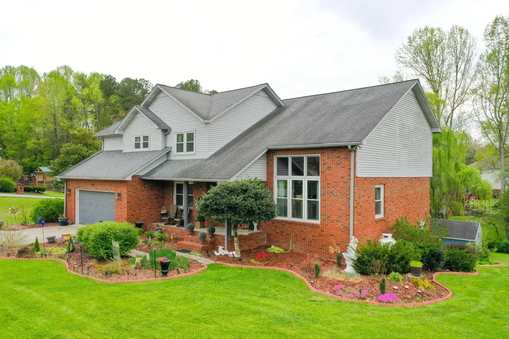 1901 Mallard Drive London KY 40741