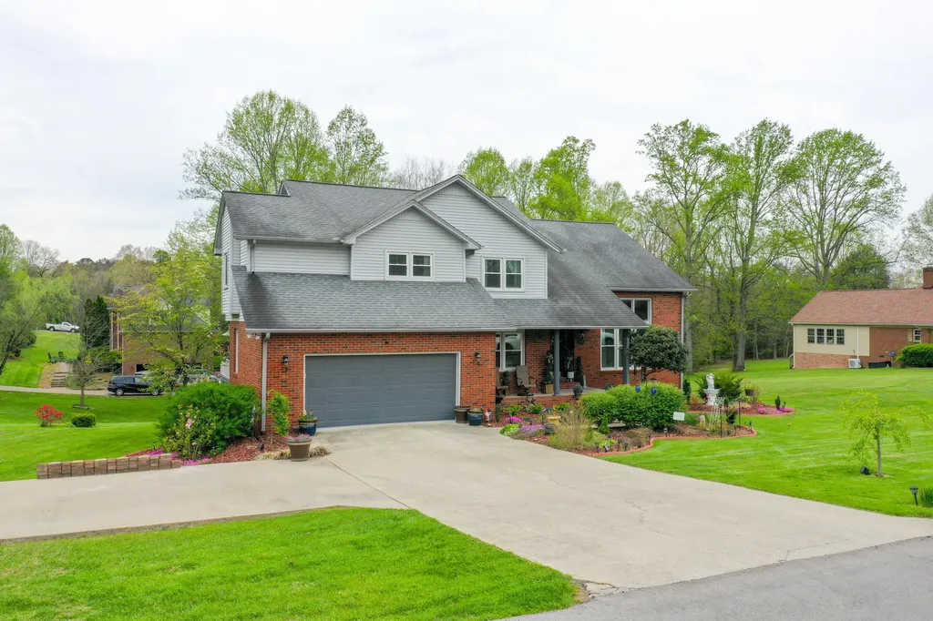 1901 Mallard Drive London KY 40741