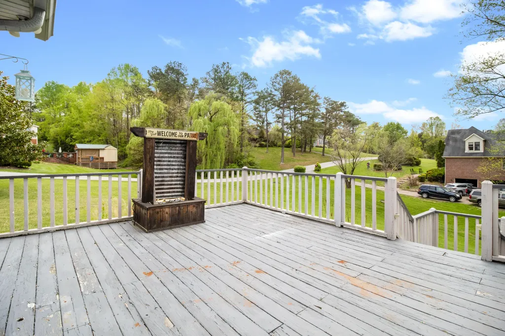 1901 Mallard Drive London KY 40741
