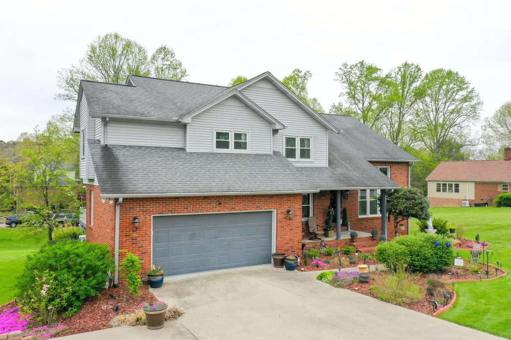 1901 Mallard Drive London KY 40741