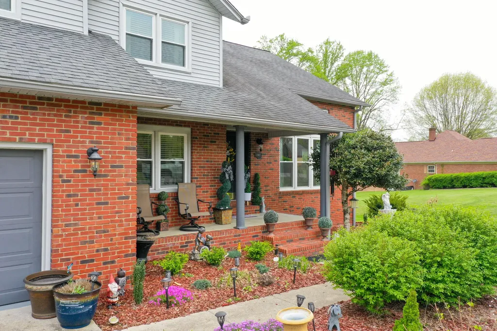 1901 Mallard Drive London KY 40741