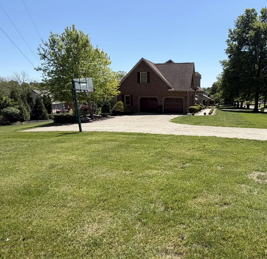 186 Chardonnay Court Winchester KY 40391