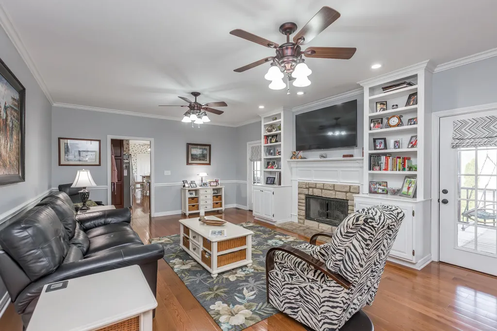 186 Chardonnay Court Winchester KY 40391