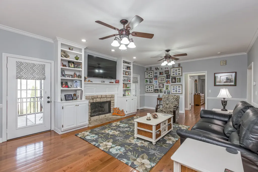 186 Chardonnay Court Winchester KY 40391