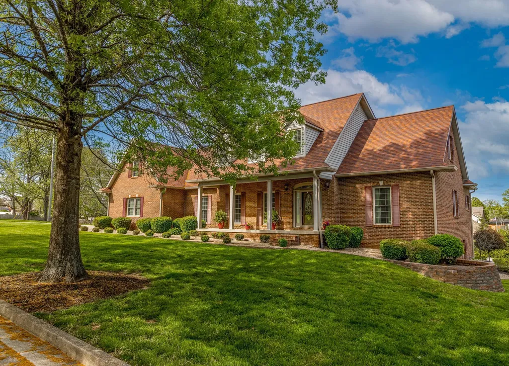 186 Chardonnay Court Winchester KY 40391