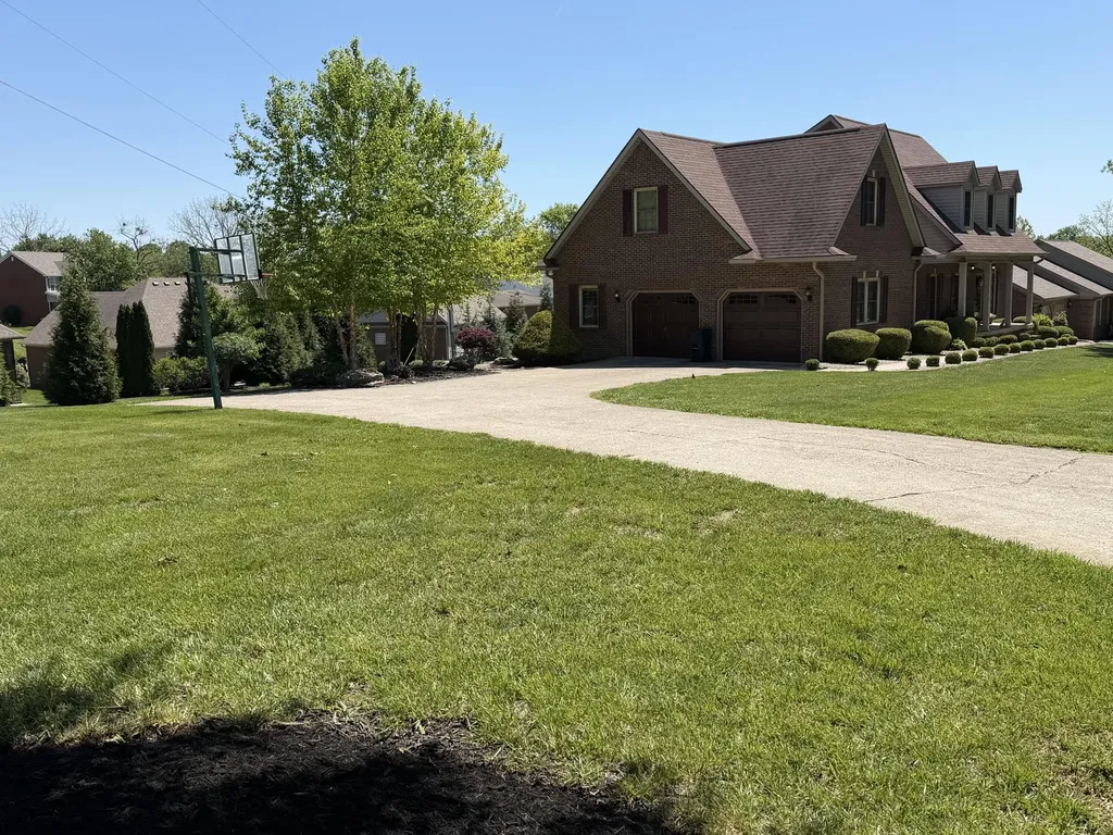 186 Chardonnay Court Winchester KY 40391