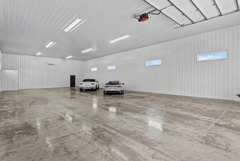 689 Sarah Blake Lane Versailles KY 40383