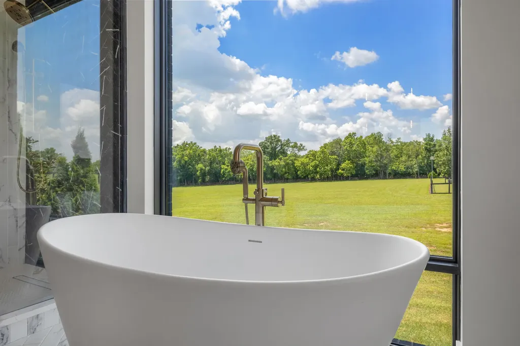689 Sarah Blake Lane Versailles KY 40383