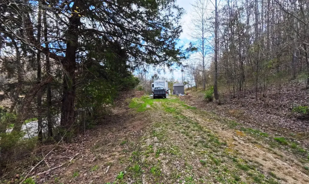 9999 Judd Road Booneville KY 41314