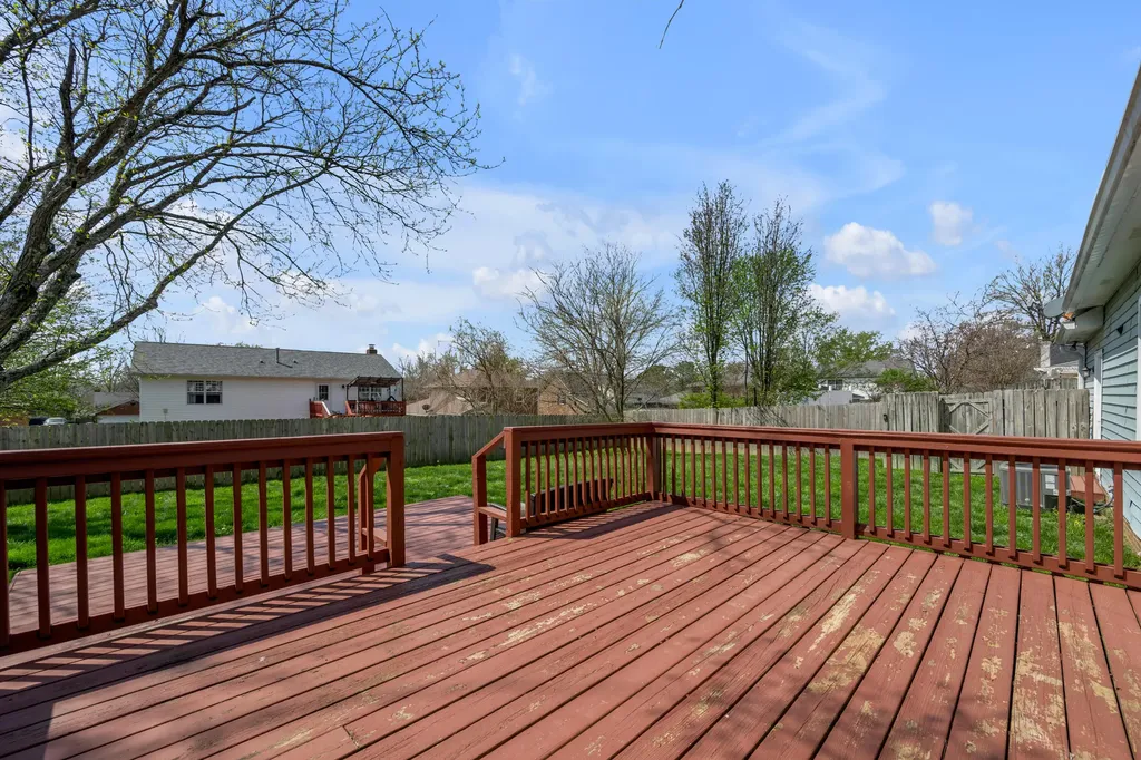 1712 Huntsman Court Lexington KY 40515