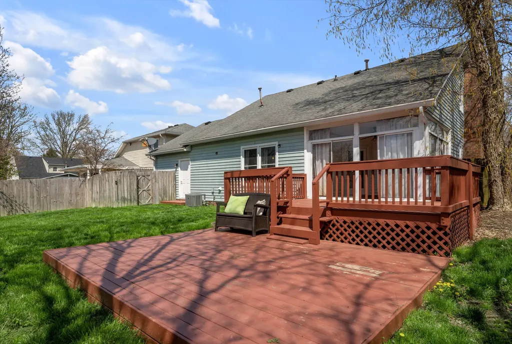1712 Huntsman Court Lexington KY 40515