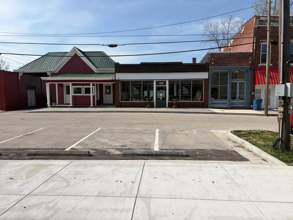115 E 5th Street Millersburg KY 40348