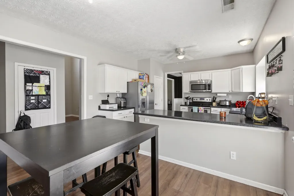 129 Cross Creek Drive Paris KY 40361