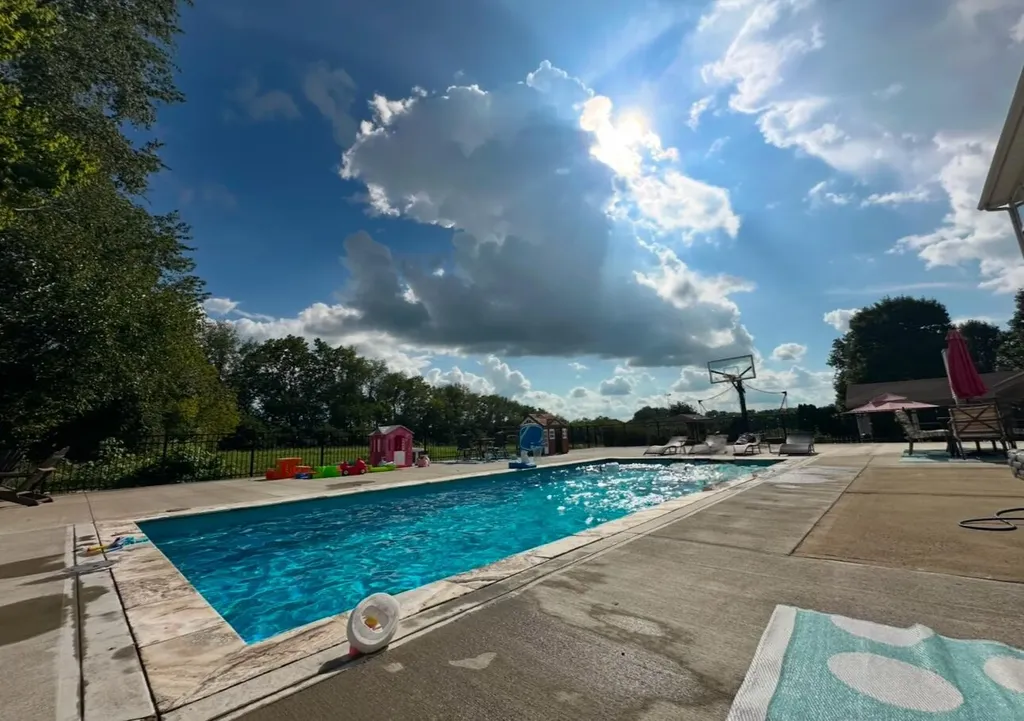 129 Cross Creek Drive Paris KY 40361