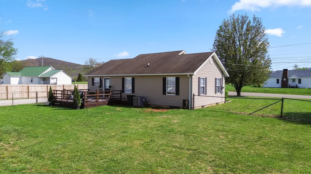 362 Highway 3284 Monticello KY 42633