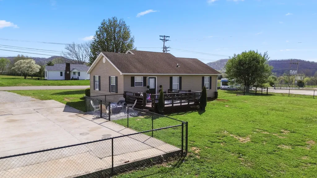 362 Highway 3284 Monticello KY 42633