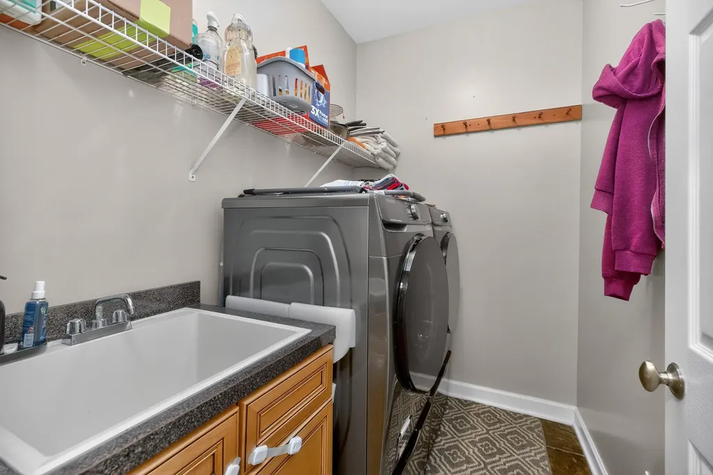 2768 Red Leaf Drive Lexington KY 40509