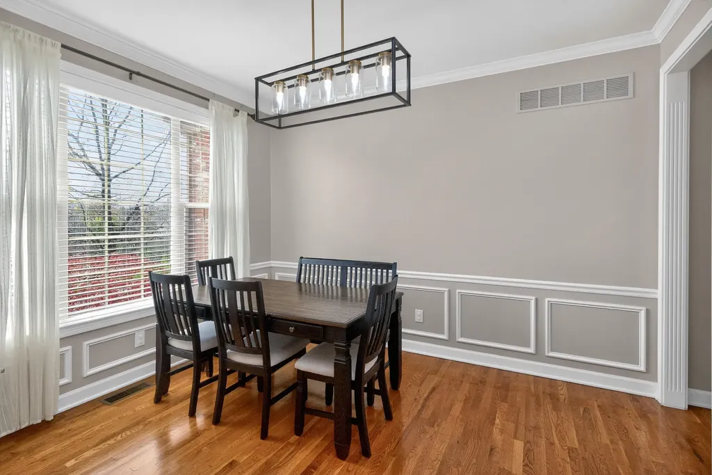2768 Red Leaf Drive Lexington KY 40509