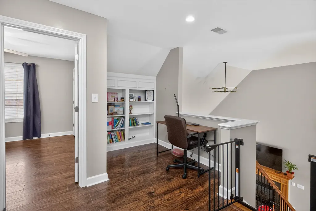 2768 Red Leaf Drive Lexington KY 40509